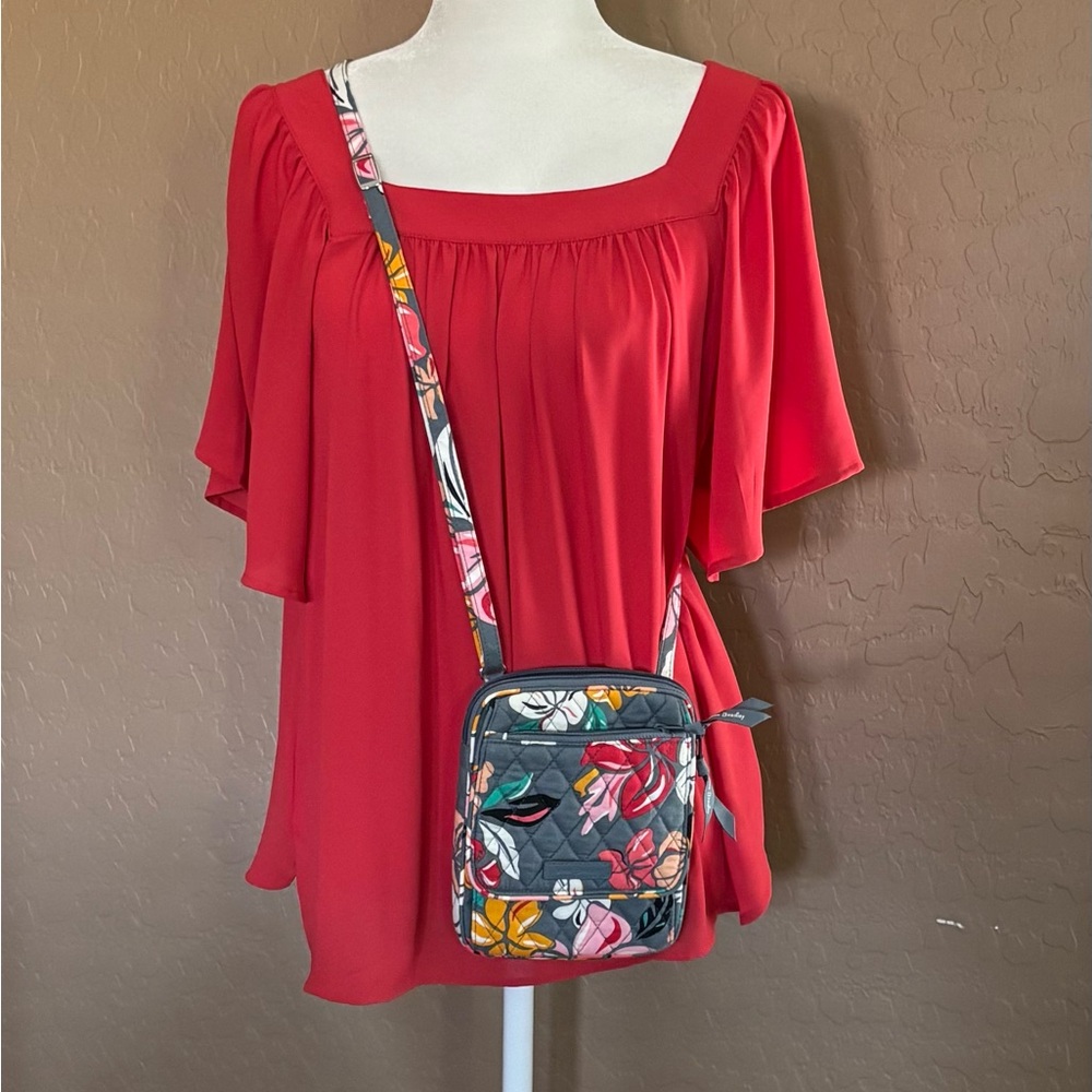 VERA BRADLEY 🩷🩶💚 Coastal Paradise Pattern Crossbody